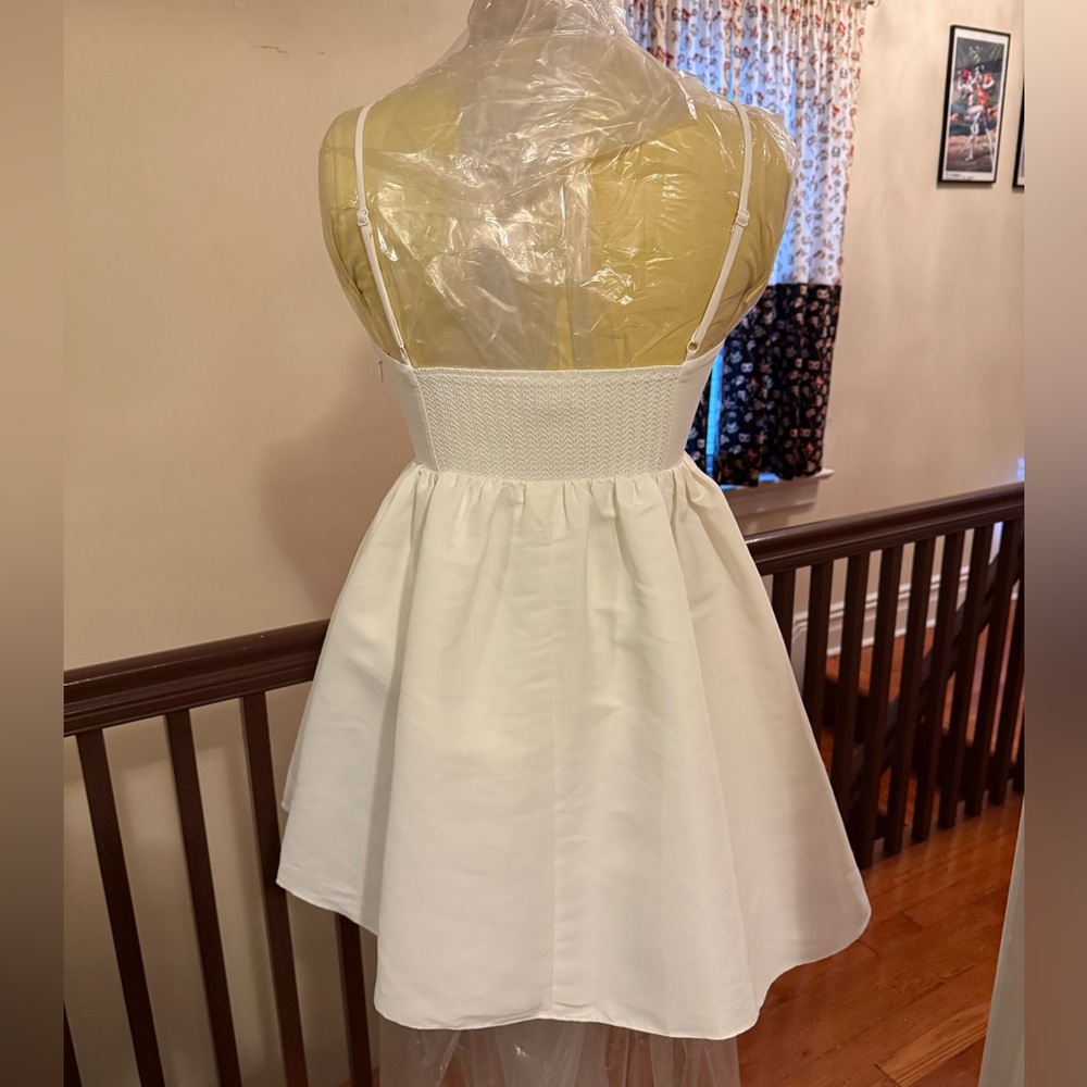 Sachin & Babi Sloane Taffeta Double-Bow
Pleated Mini Dress , Ivory color - Picture 4 of 7